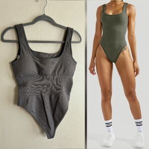 Ribbed Olive Green Bodysuit XL Square Neck